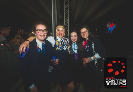 070- AF10093(ANDRE FRIAS(C)CONTRATEMPO.COM)4ºDia, BEATITUDE, Social