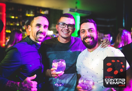 028- ACF6182(ANDRE FRIAS(c)CONTRATEMPO.COM)