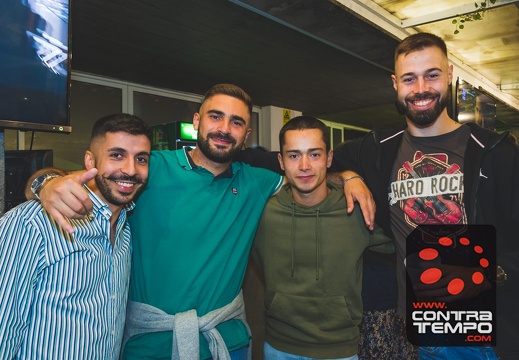 153- VL15456(ANDRE FRIAS(C)CONTRATEMPO.COM)