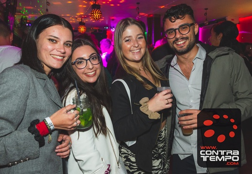 043- VL15487(ANDRE FRIAS(C)CONTRATEMPO.COM)