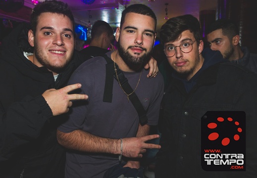 127- VL15486(ANDRE FRIAS(C)CONTRATEMPO.COM)