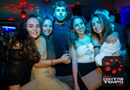 037- VL15497(ANDRE FRIAS(C)CONTRATEMPO.COM)