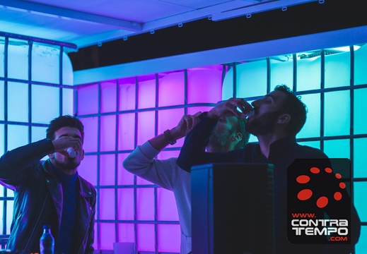 017- ACF5508(ANDRE FRIAS(c)CONTRATEMPO.COM)