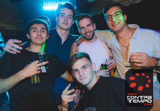 102- VL15509(ANDRE FRIAS(C)CONTRATEMPO.COM)