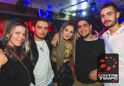 042- VL15489(ANDRE FRIAS(C)CONTRATEMPO.COM)