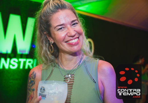 099-2399-RFM-Beach-Power Veronica Lalanda