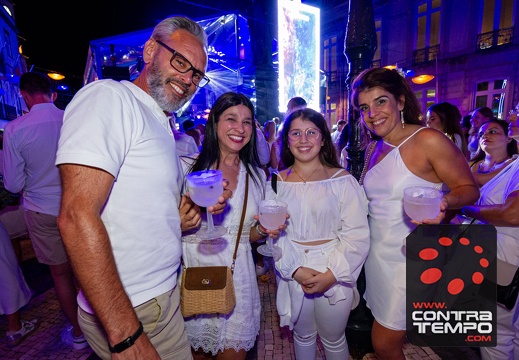 100- VL19629 Veronica Lalanda