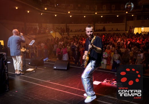 045- ACF2154 ANDRE FRIAS(c)CONTRATEMPO.COM (2023, Coliseu Micaelense, Festa, Radio Atlantida)