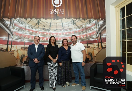 079-AJ0I9327 Eduardo Resendes (2023, Coliseu Micaelense, Eduardo Madeira, NOS Açores, NOS Comedia)