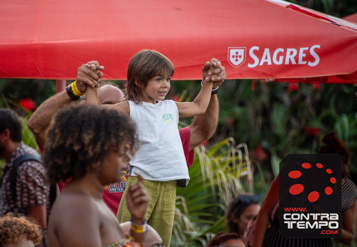 070- ACF1726-Andre Frias Large